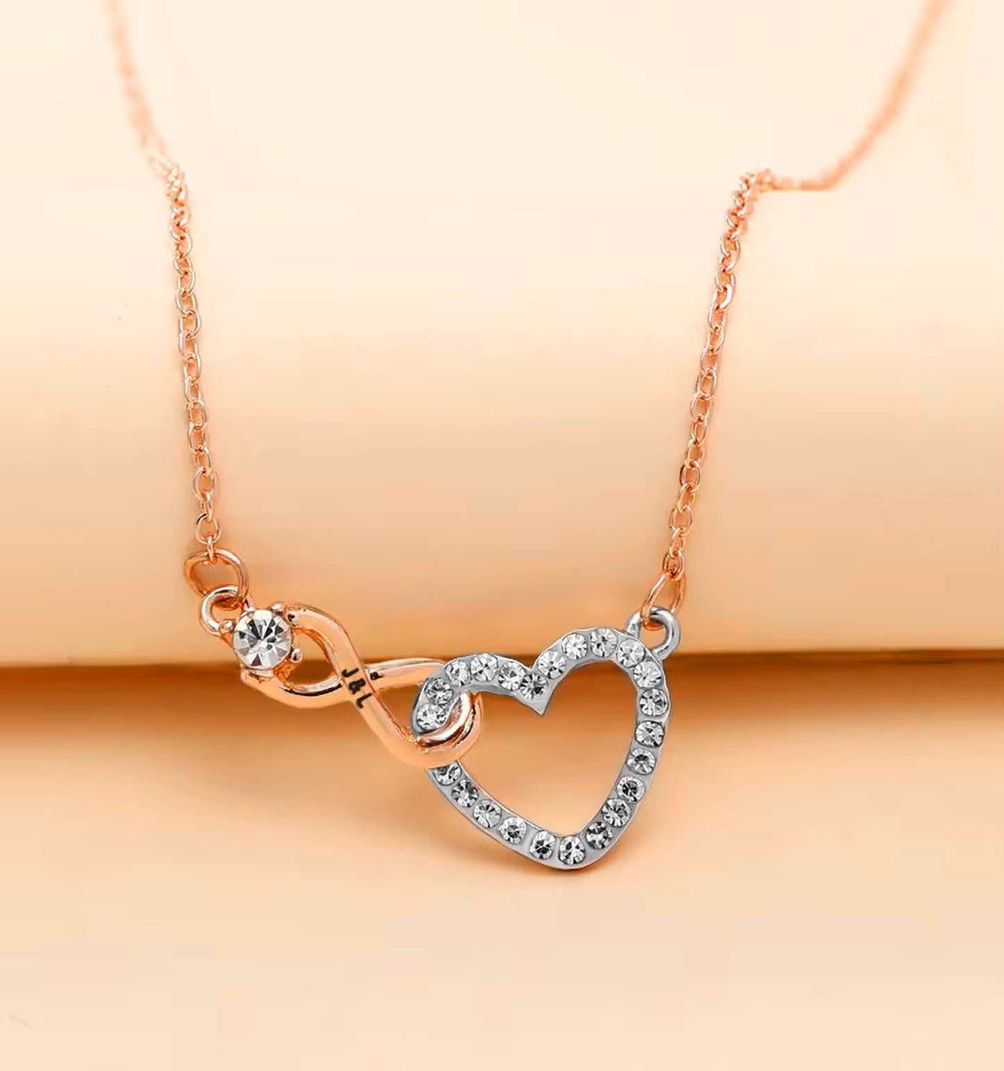 Forever Linked - Collar Corazón Infinito Personalizado